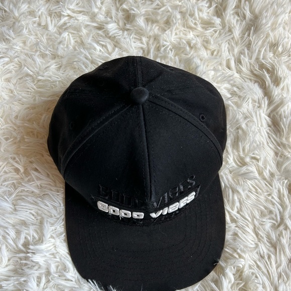 Wynn Headwear‎ embroidered Good Vibes black hat - Picture 3 of 6